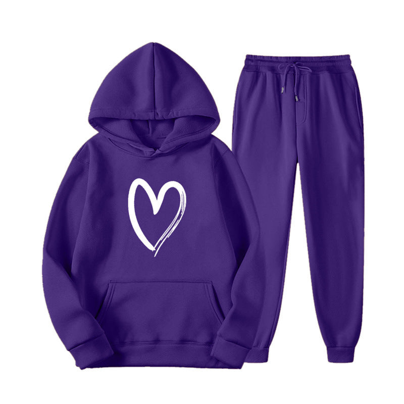 Women's sweatsuit with kangaroo pocket and heart-shaped print Lune London