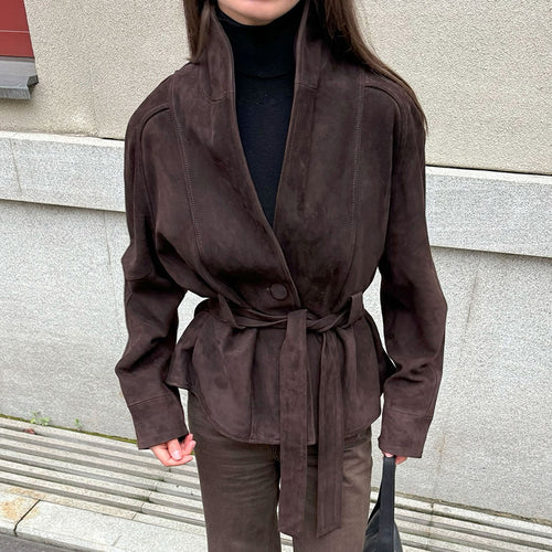 Elegant and fashionable suede blazer for women with belt Lune London