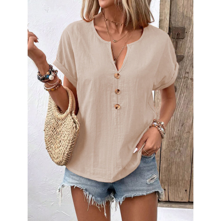 Casual blouse for women with button placket and round collar Lune London