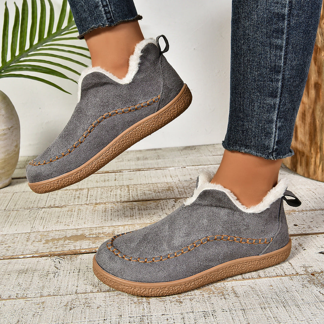 Ladies' Clog Shoes with Cozy Inner Lining and Non-Slip Sole Lune London