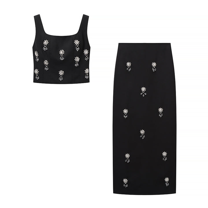 Women Elegant, embroidered top and skirt set Lune London