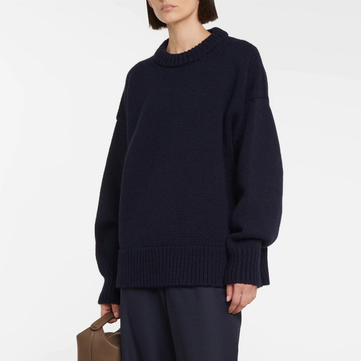 Oversized knitted sweater for women with a comfortable round neck and a relaxed fit Lune London