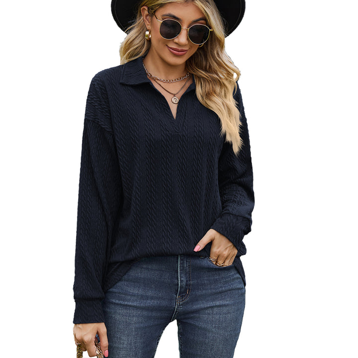 Casual women's sweater with textured cable pattern Lune London