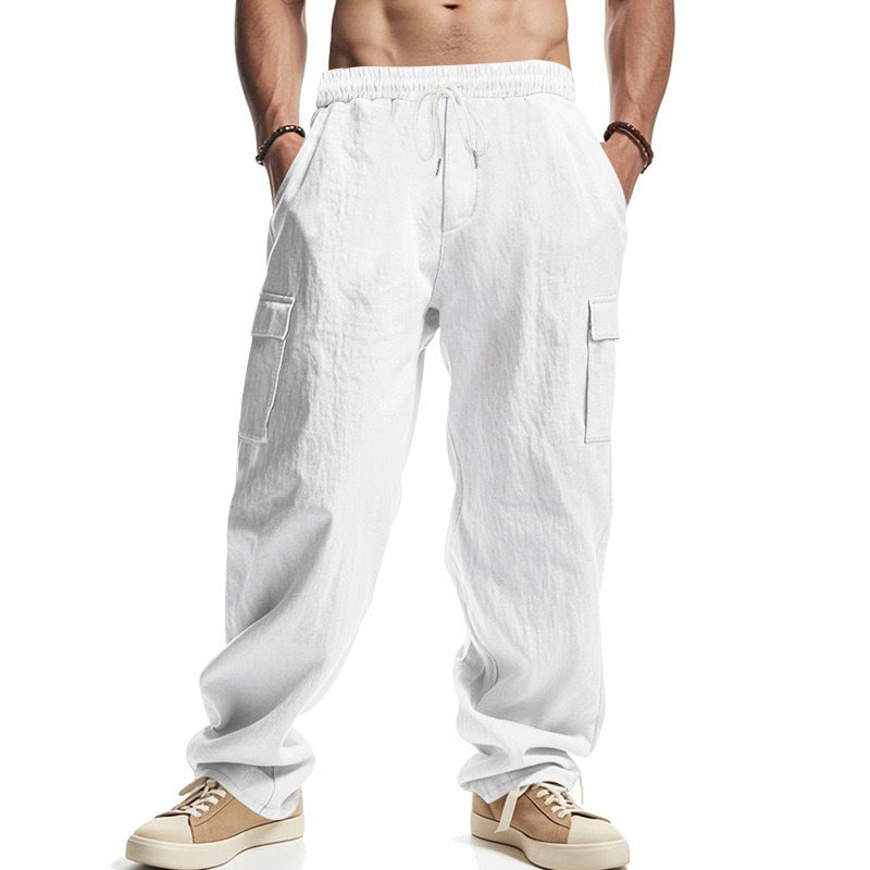 Men's cargo pants in practical and breathable material Lune London