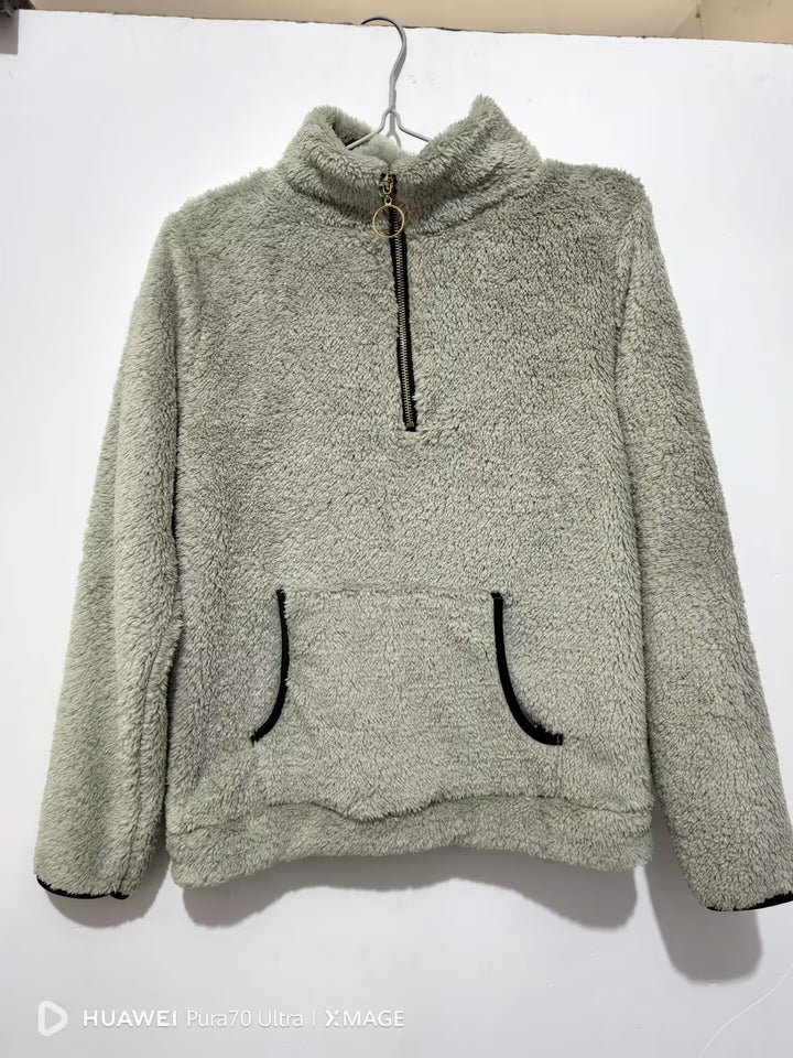Cozy fleece sweater for women with high collar and zipper Lune London