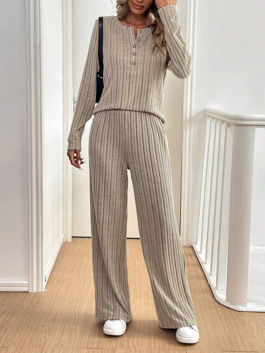 Casual set for women with textured rib pattern and button detail Lune London