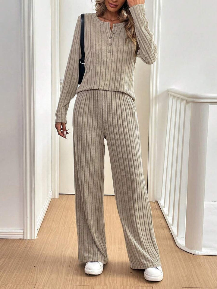 Casual set for women with textured rib pattern and button detail Lune London