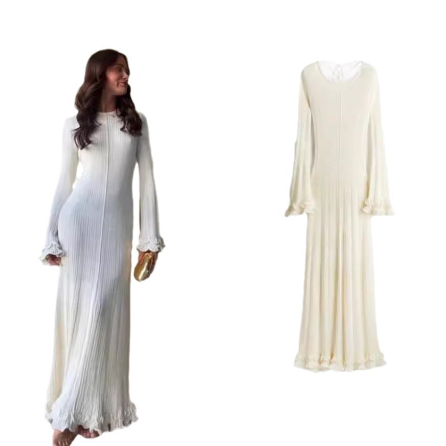 Elegant knitted dress for women with lace details and long sleeves Lune London