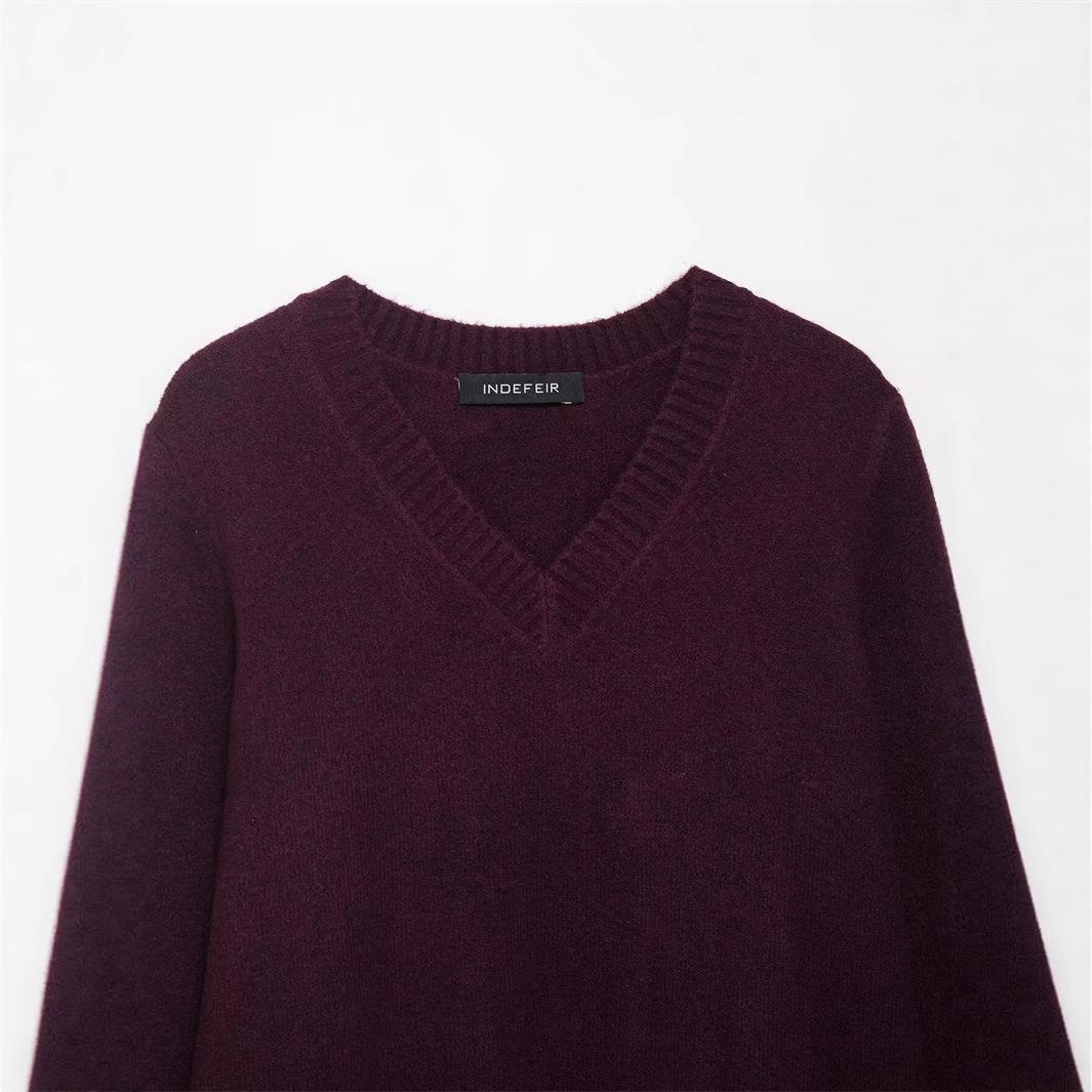 Lune London High Quality Cotton Blend V Neck Knit Sweater for Women
