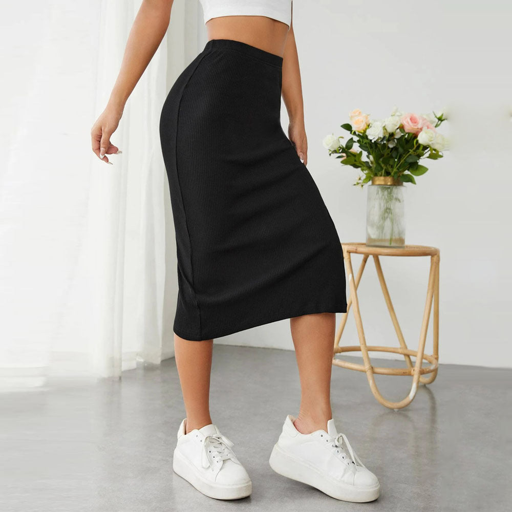 Jupe midi femme avec une coupe ajustée et une fente latérale Chic & Stil