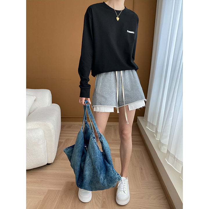 Women's sporty long-sleeve shirt with a modern cut Chic & Stil