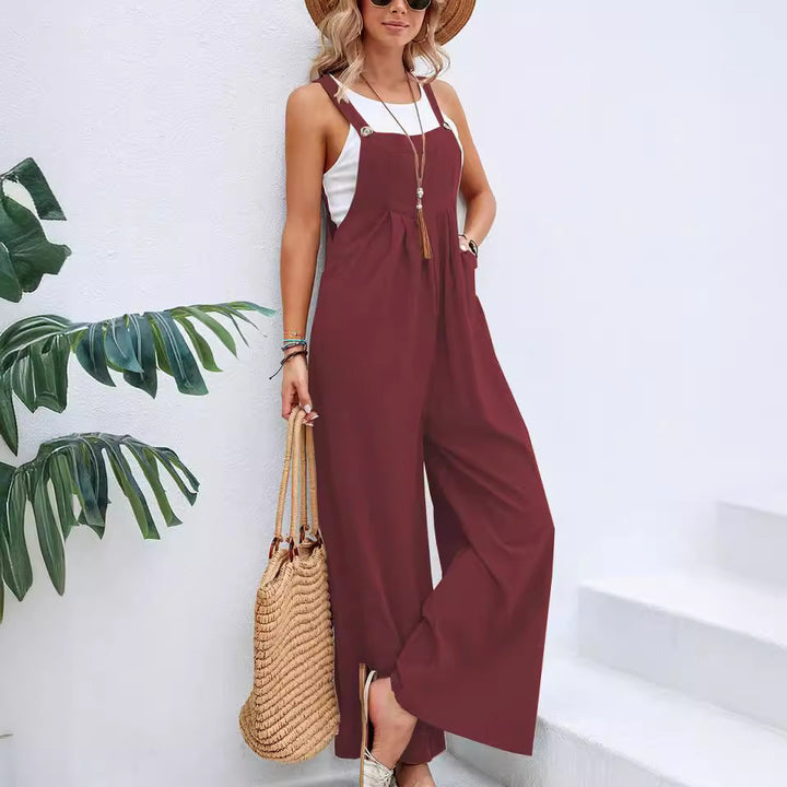 Ladies casual jumpsuit with wide legs and adjustable straps Lune London