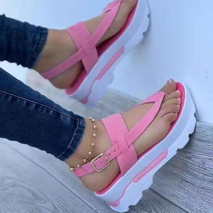 Fashionable strappy sandals for ladies with anatomical insole and sturdy design Lune London