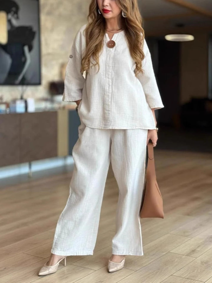 Lightweight linen two-piece clothing set for women with button details Lune London