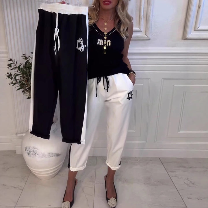 Pantalons de loisirs pour femmes avec design contrastant tendance et taille élastique Chic & Stil