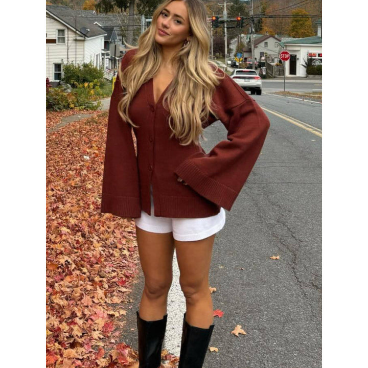 Ladies Oversized Knit Cardigan with Long Sleeves Lune London
