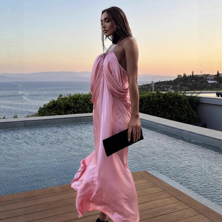 Maxi dress for women with a relaxed cut and refined draping Lune London