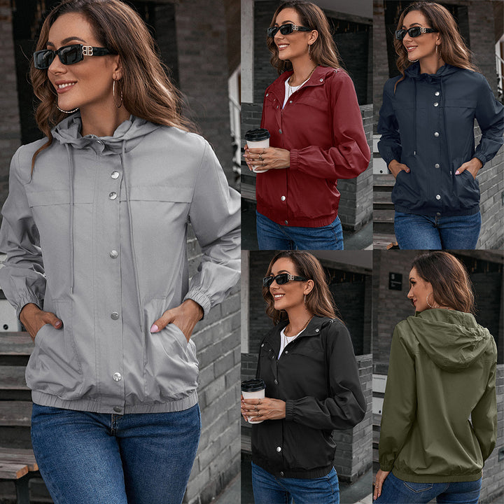 Ladies lightweight transition jacket with trendy hood design and practical pockets Lune London