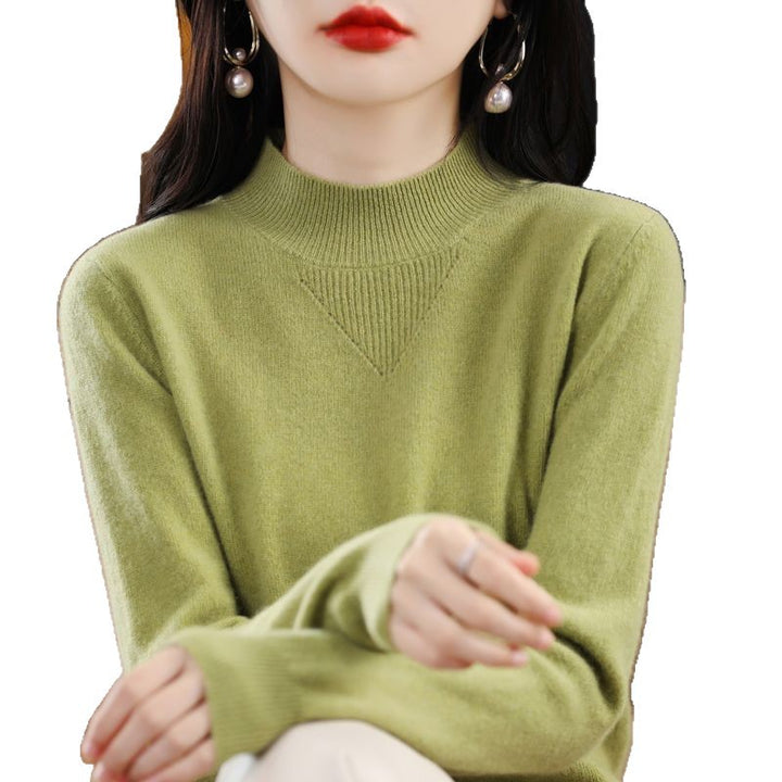 Pull fin pour femmes avec col haut et détails élégants Chic & Stil