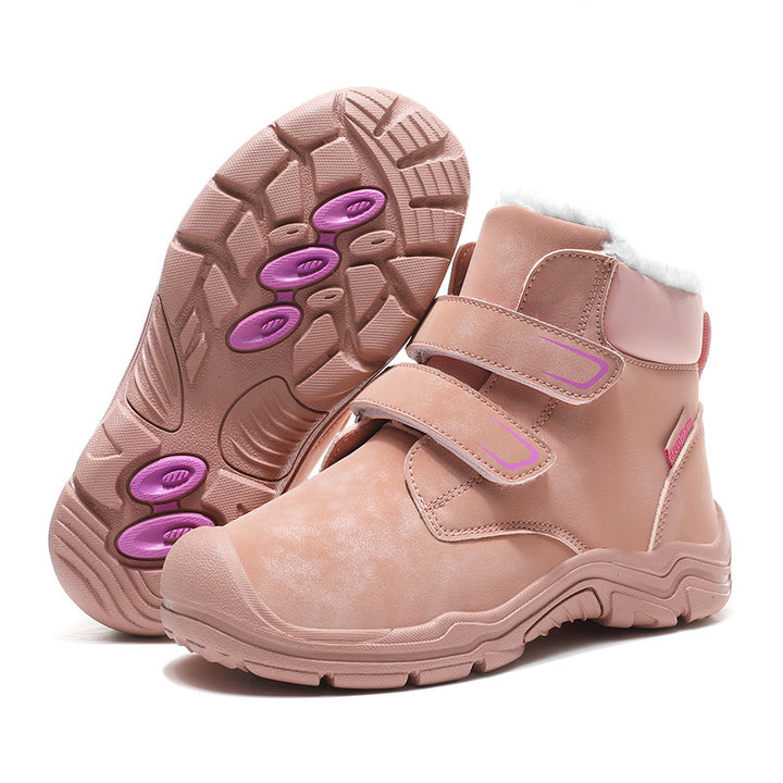 Insulated winter boots for women with practical Velcro closure Lune London