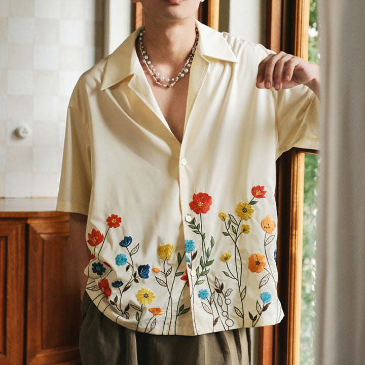 Short sleeve shirt for men with floral pattern and high-quality fabric Lune London