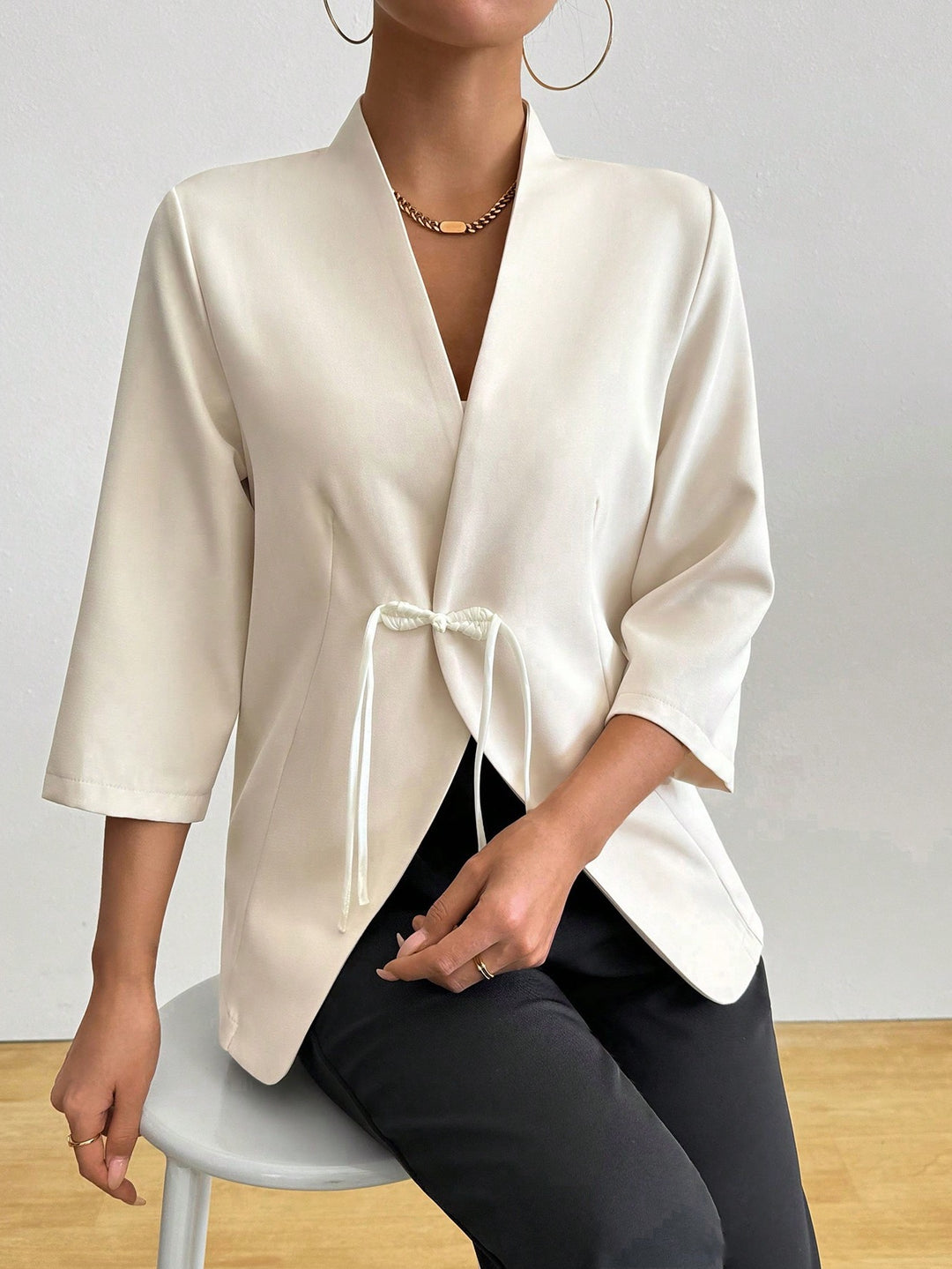 Women's trendy wrap blazer with belted waist and 3/4 sleeves Lune London