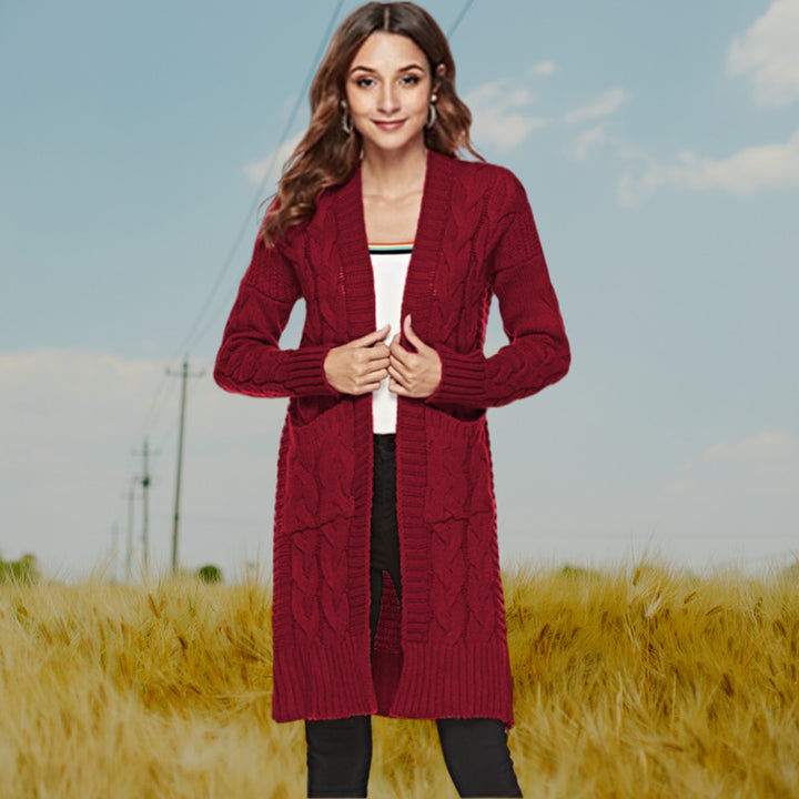 Knitted cardigan for women with a modern weaving pattern and practical pockets Lune London