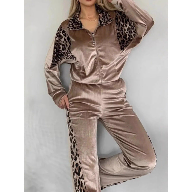 Women’s tracksuit with leopard appliqués Lune London