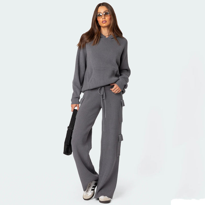 Ladies Relaxed-Fit Knit Pullover with Hood and Kangaroo Pocket Lune London
