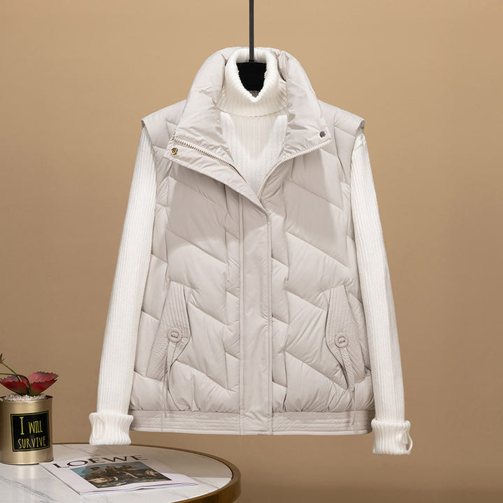 Ladies fashionable and functional quilted jacket with high collar and pockets Lune London
