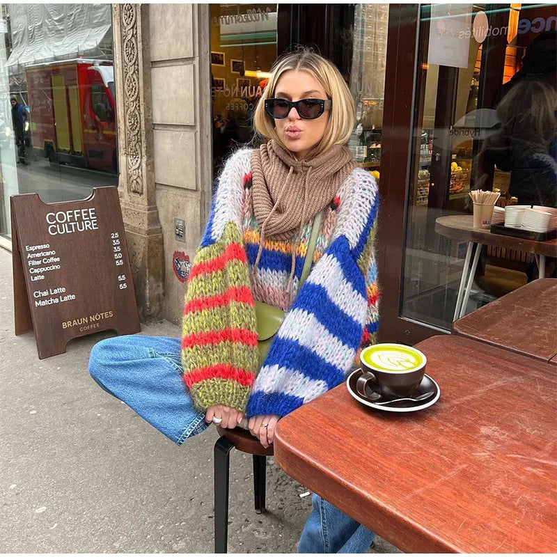 Cozy knitted sweater for women with a striking colorful design Lune London