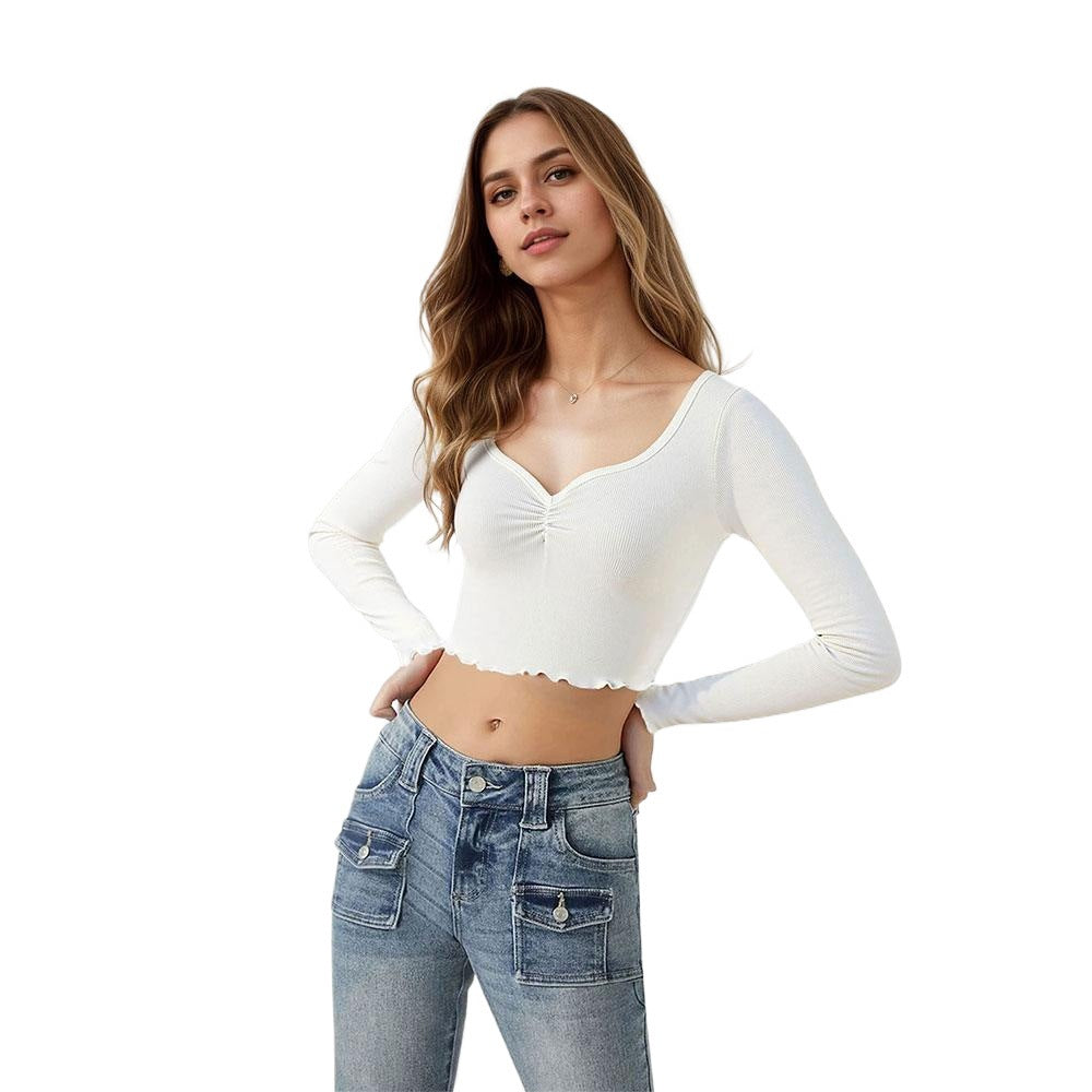 Short long-sleeve blouse for women with playful gathered hem Chic & Stil