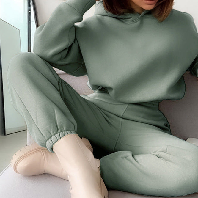 Ladies casual tracksuit with hood and elastic waist Lune London