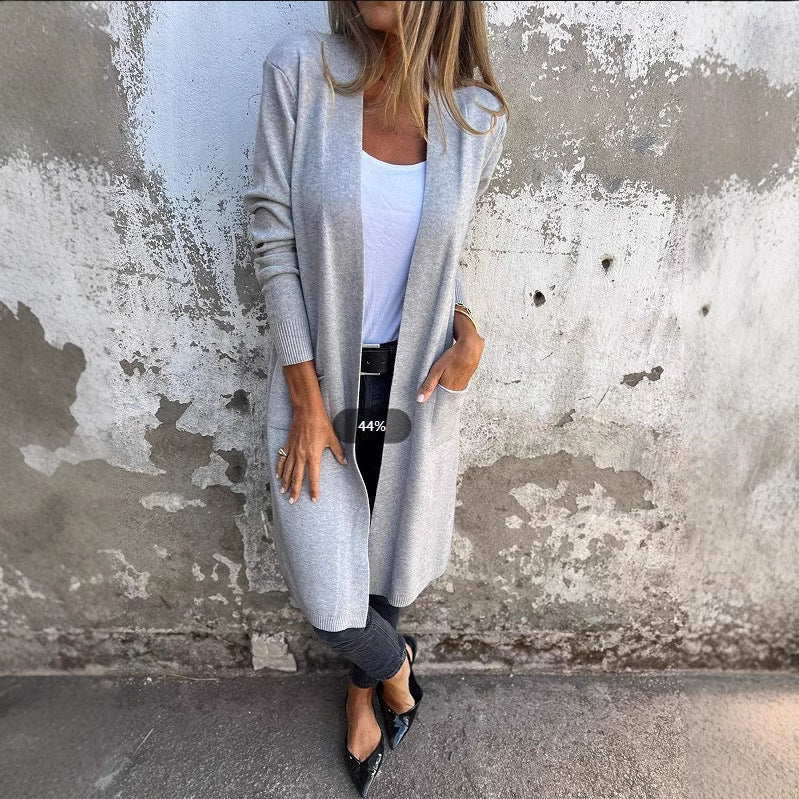 Ladies elegant and comfortable knitted cardigan Lune London