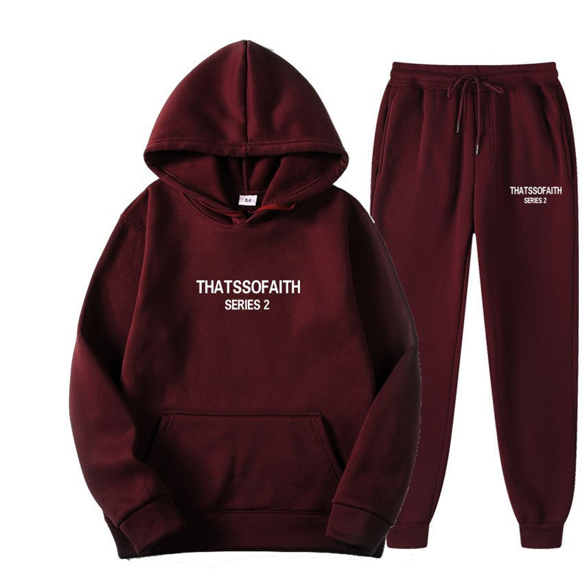 Women's tracksuit with modern hooded sweatshirt and comfortable sweatpants Chic & Stil