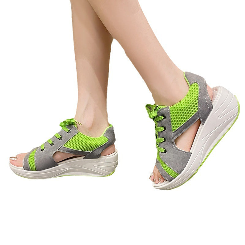 Women's athletic sandals with breathable mesh upper and flexible wedge sole Lune London