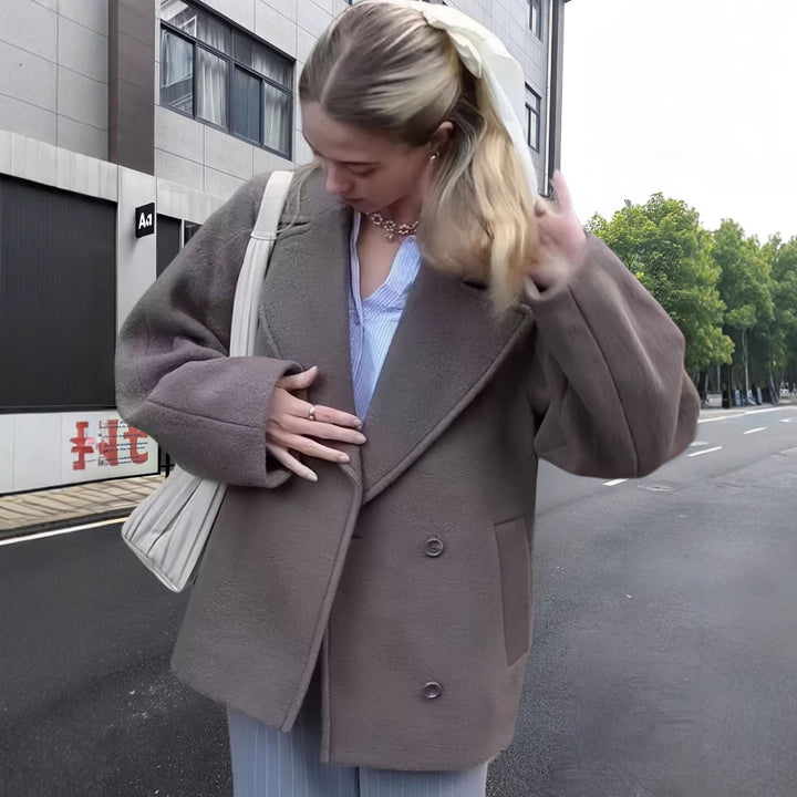 Oversized double-breasted blazer with an elegant collar for women Lune London