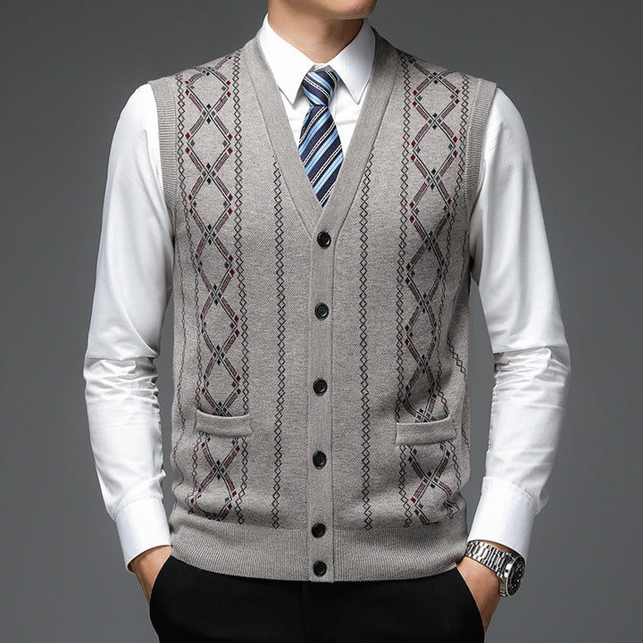 Elegant knitted vest for men with diamond pattern and shawl collar Lune London