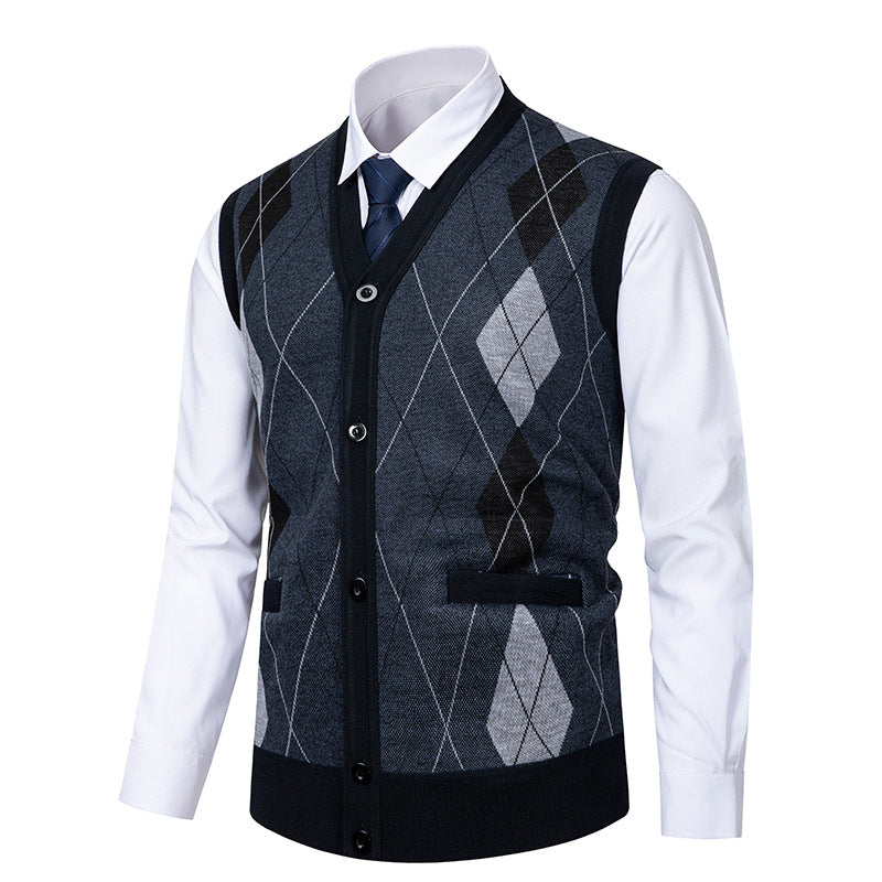 Elegant knitted jacket for men with a modern diamond pattern Lune London