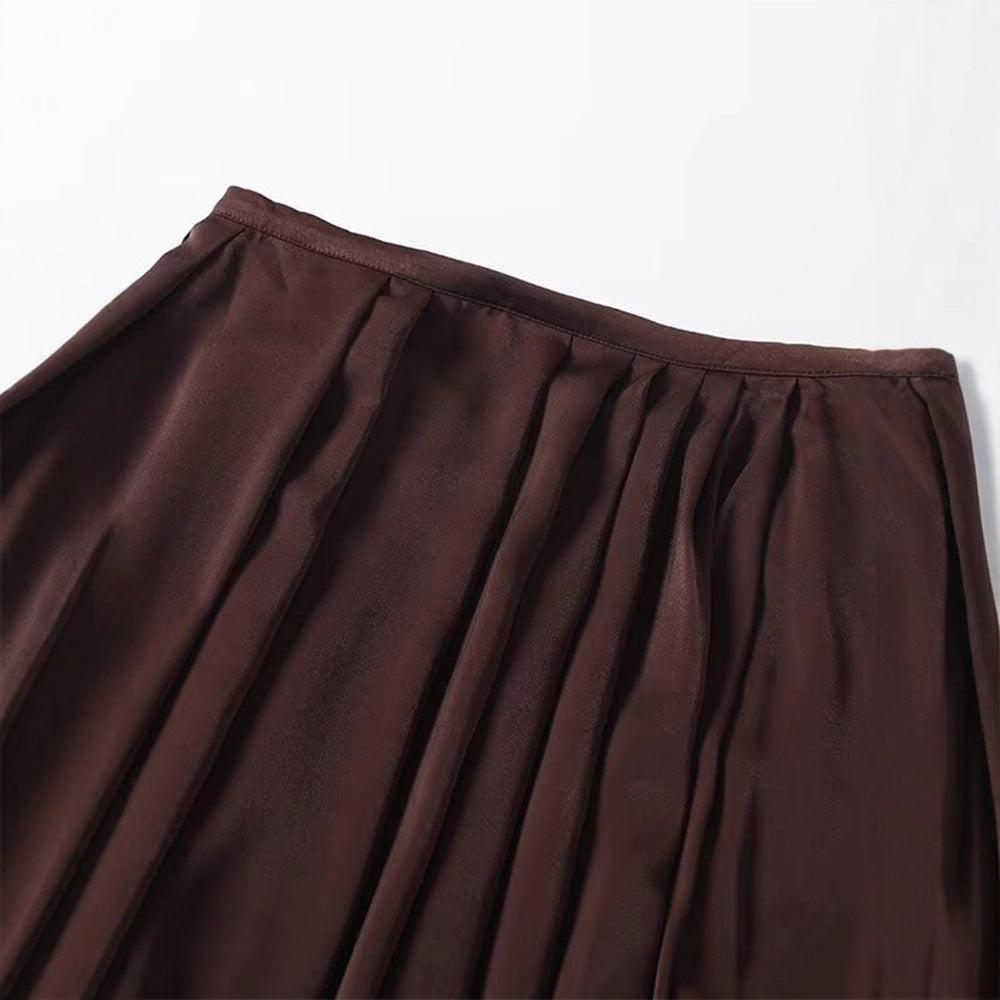 Pleated maxi skirt for women with elastic waistband and fluid cut Lune London