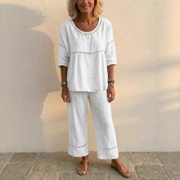 Women's Complete Loungewear Set Made of Linen with Airy Fit and Lace Details Chic & Stil
