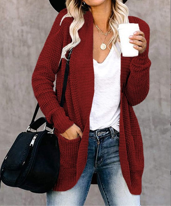 Knit cardigan for women with practical pockets and airy structure Lune London
