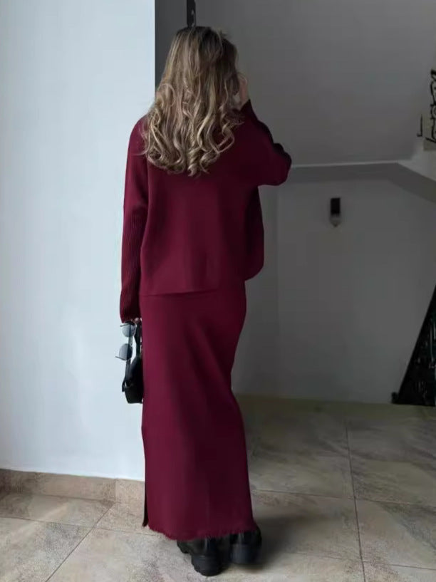 Lune London Elegant knitted maxi dress for women with relaxed fit