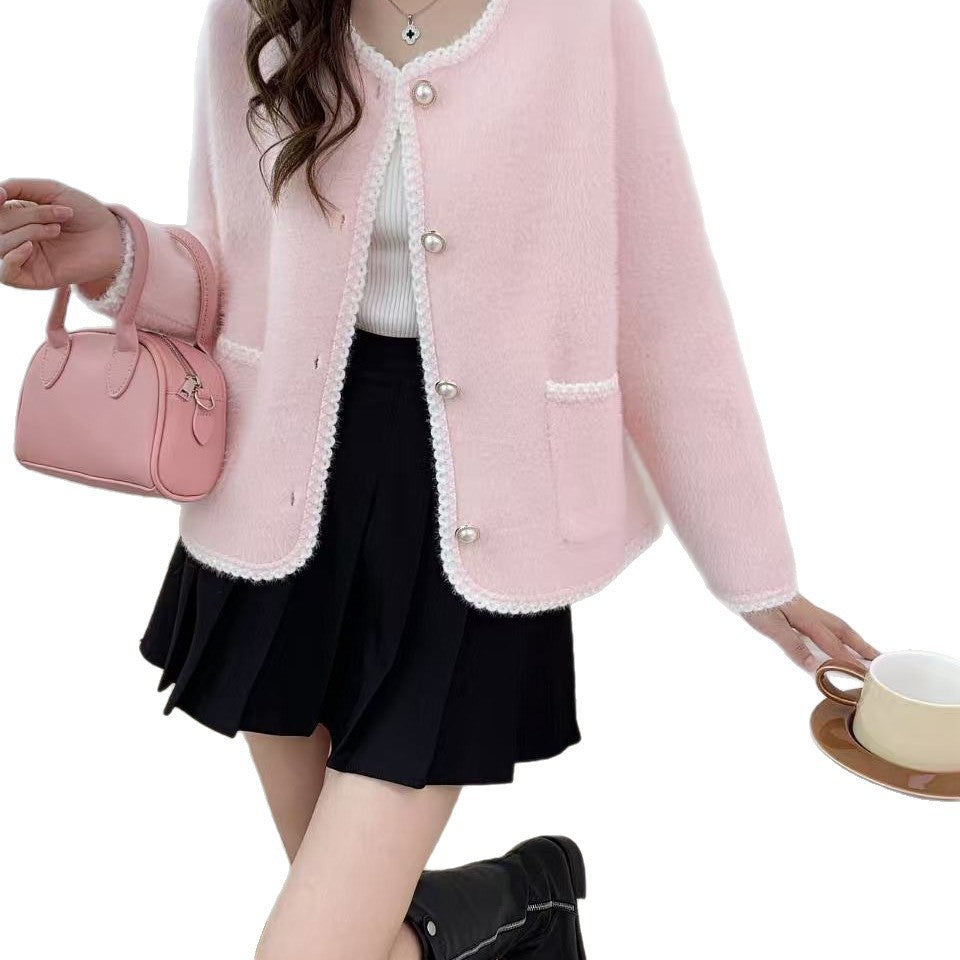 Cardigan féminin élégant avec patte de boutonnage décorative et poches