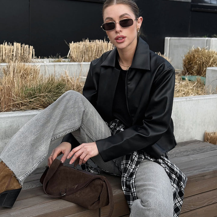 Faux leather jacket for women with an elegant collar and a modern cut Lune London
