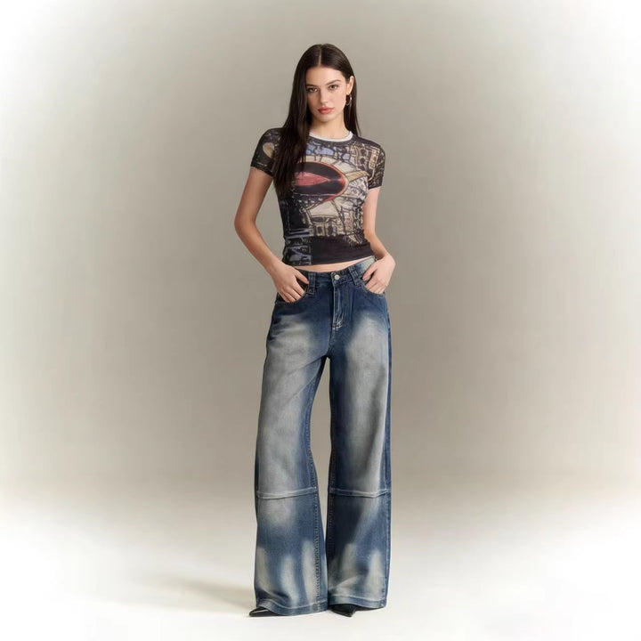 Women's flared jeans with wide leg and trendy wash effects Lune London