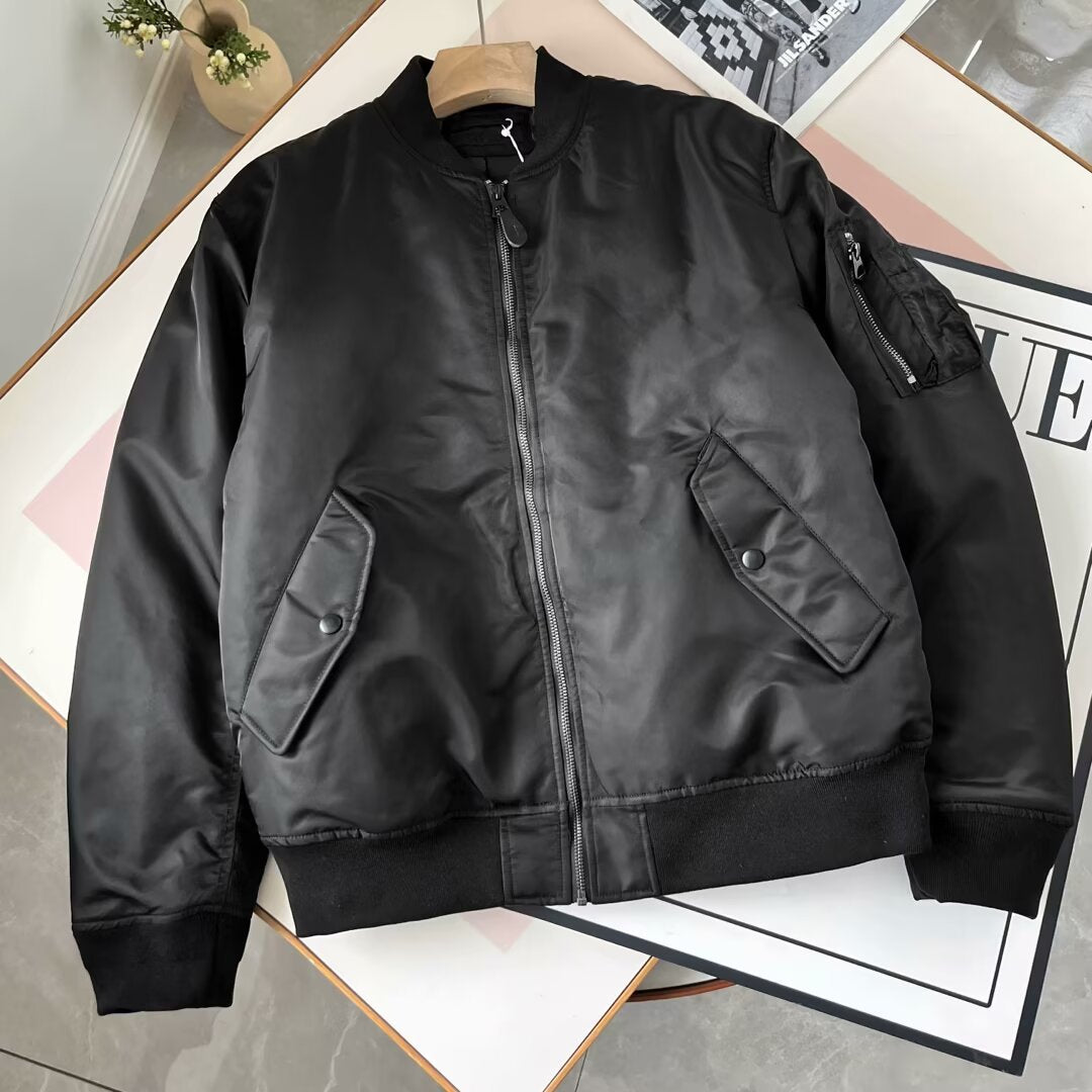 Veste aviateur en faux cuir intemporelle pour femmes avec poches pratiques Chic & Stil