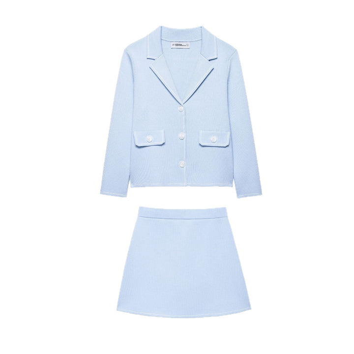 Casual blazer jacket for women with decorative seams and practical pockets Lune London