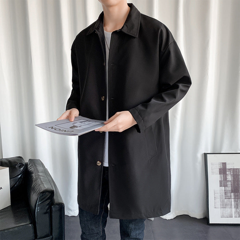 Versatile transitional jacket for men with practical pockets and modern fit Lune London