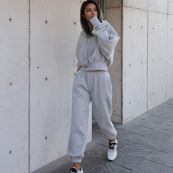 Women Comfortable Hooded Sweater with Relaxed Fit and Practical Pockets Lune London
